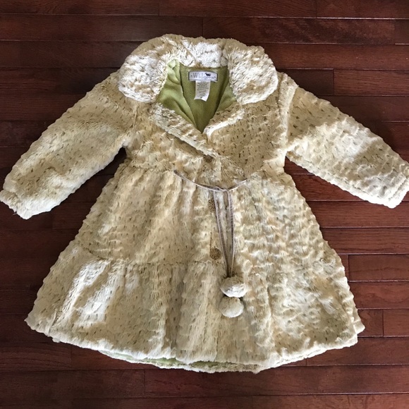 Faux fur toddler girl Widgeon brand coat - Picture 1 of 3
